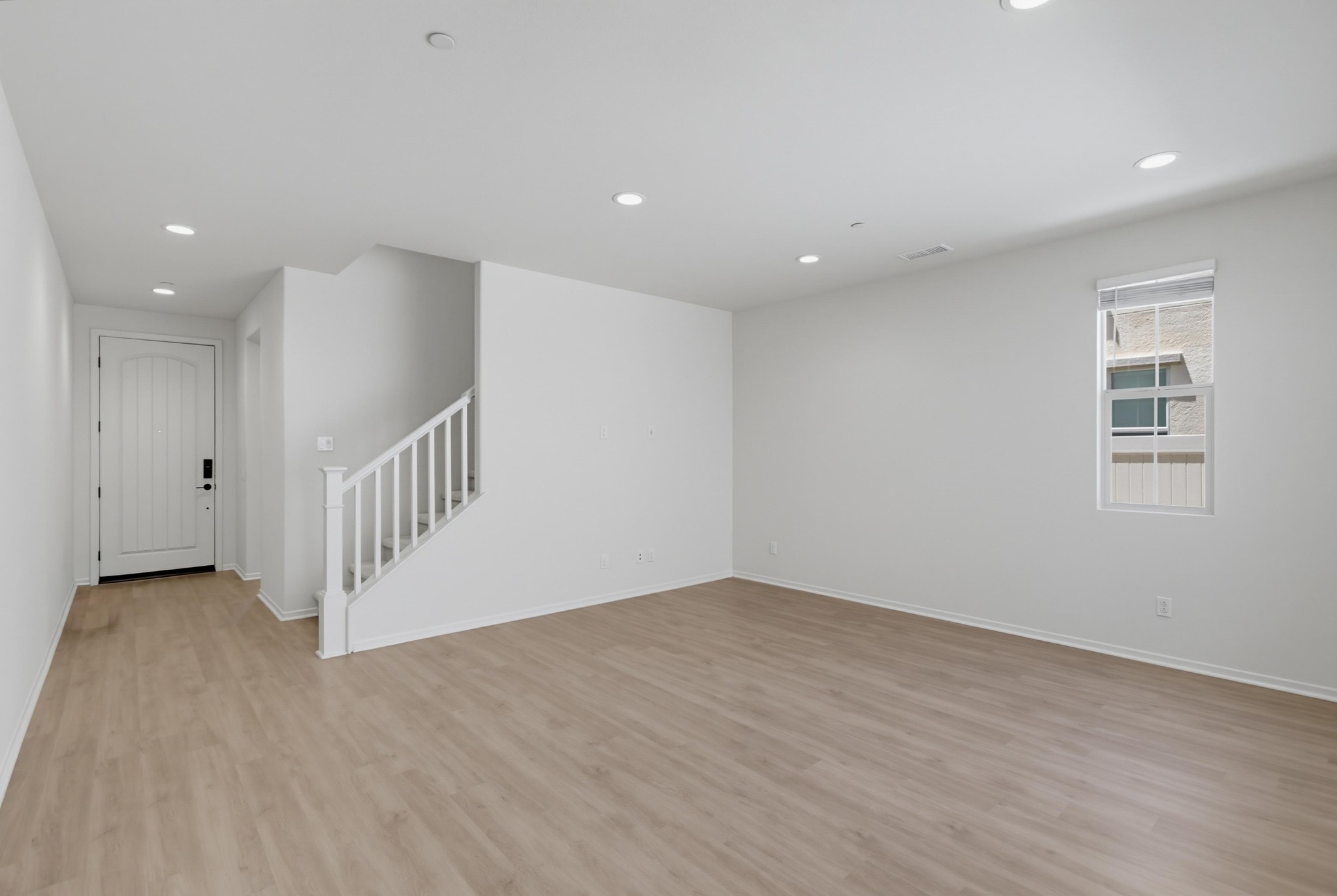 Virtual tour photo 8 of 56 for 732 Merit Dr