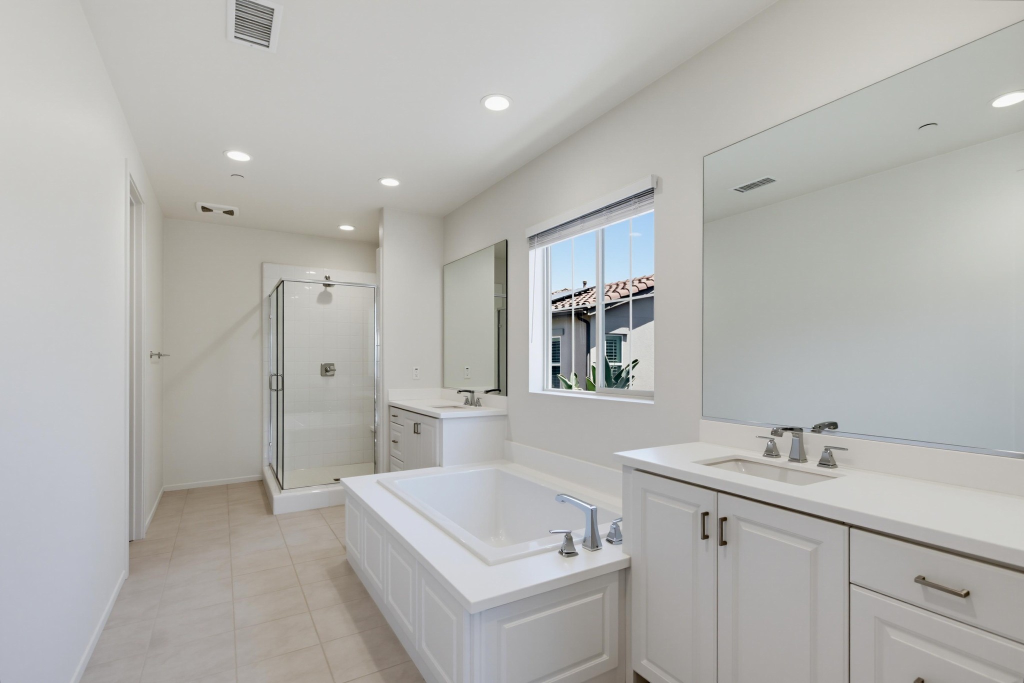 Virtual tour photo 33 of 56 for 732 Merit Dr