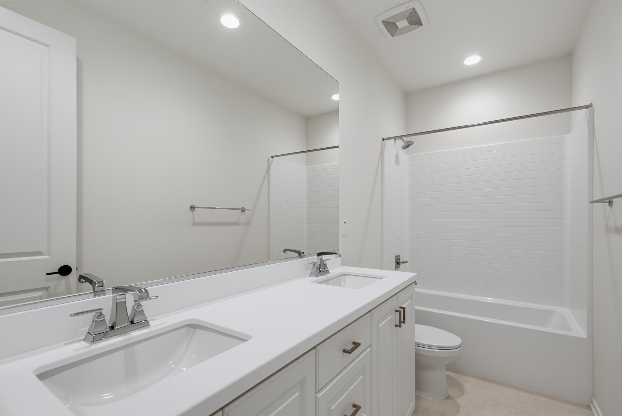 Virtual tour photo 41 of 56 for 732 Merit Dr