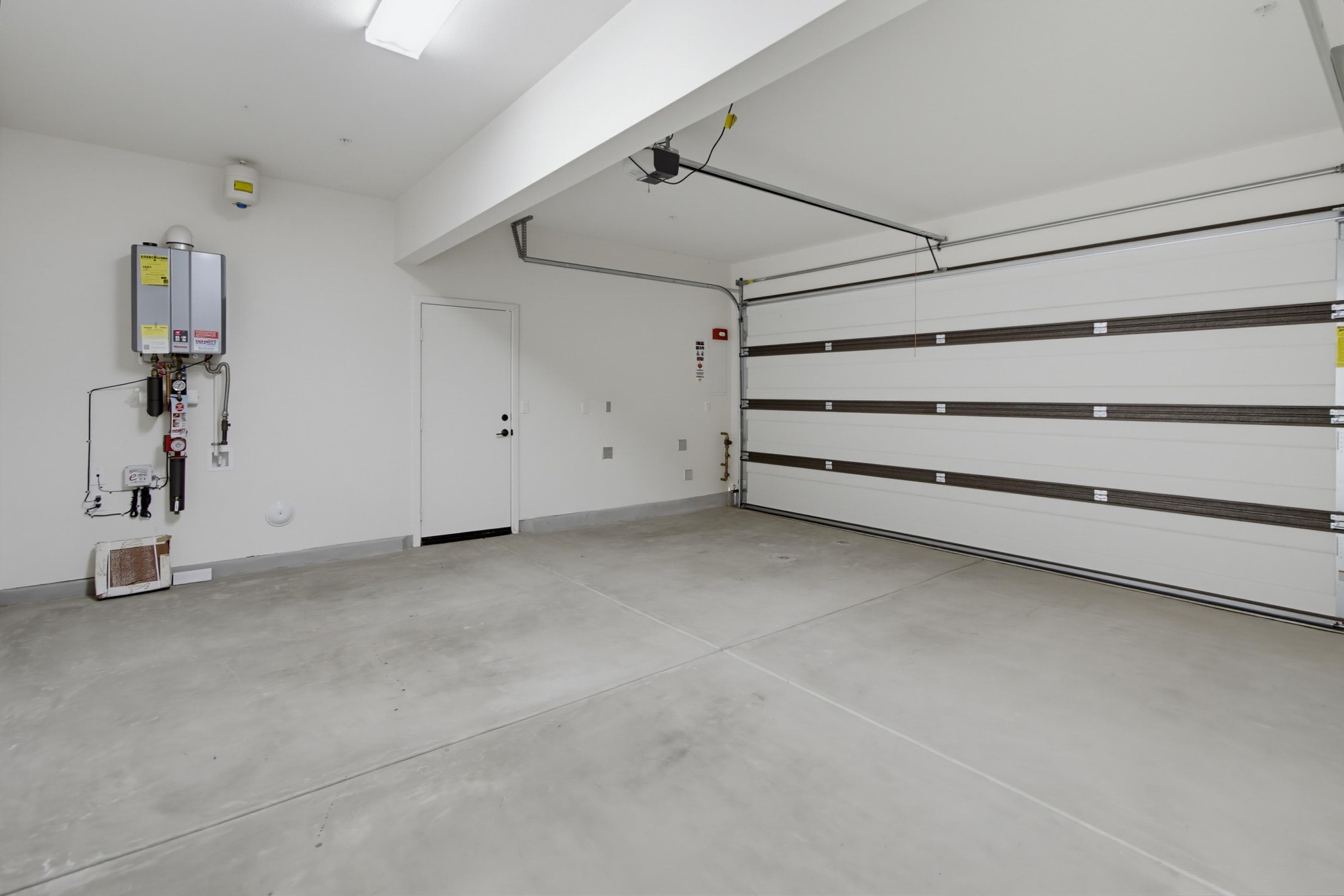 Virtual tour photo 48 of 56 for 732 Merit Dr
