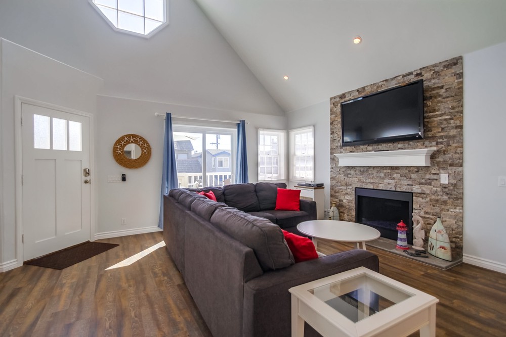 Virtual tour photo 12 of 59 for 732 San Luis Rey Pl