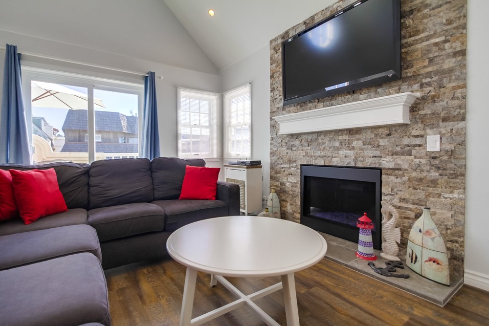 Virtual tour photo 13 of 59 for 732 San Luis Rey Pl