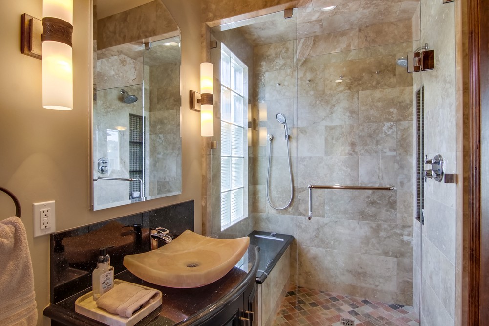 Virtual tour photo 29 of 63 for 732 York Ct