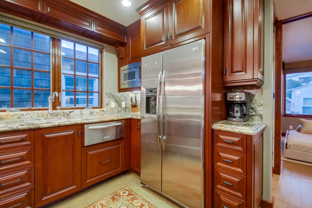 Virtual tour photo 35 of 79 for 732 York Ct