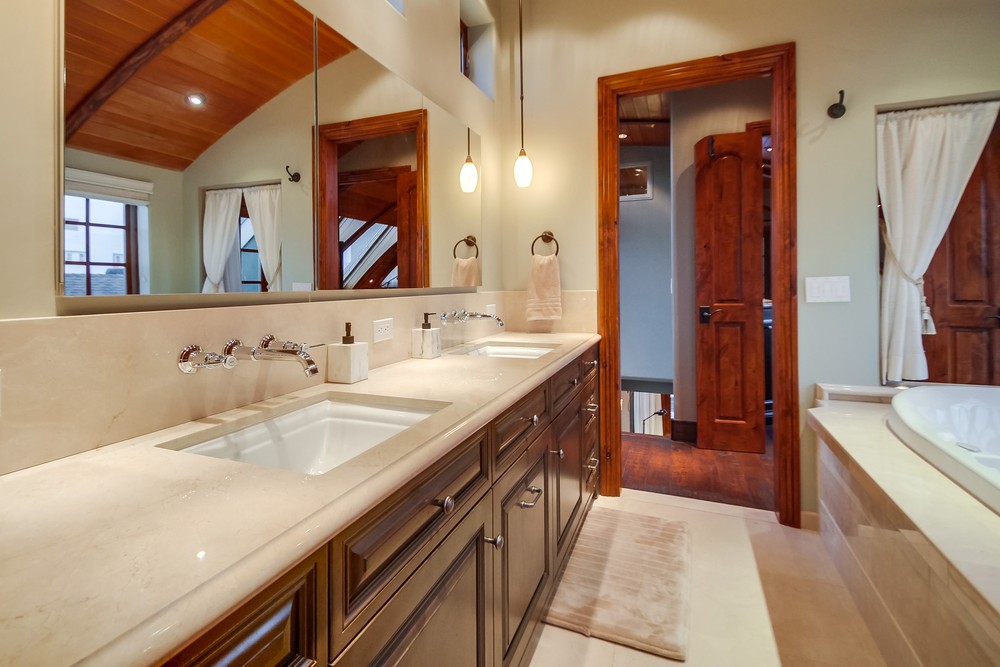 Virtual tour photo 55 of 79 for 732 York Ct