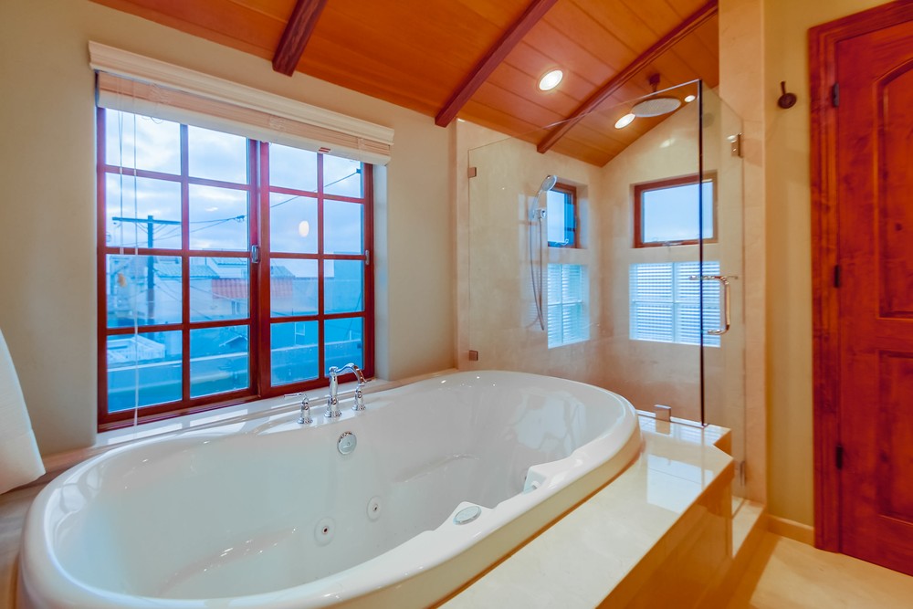 Virtual tour photo 57 of 79 for 732 York Ct