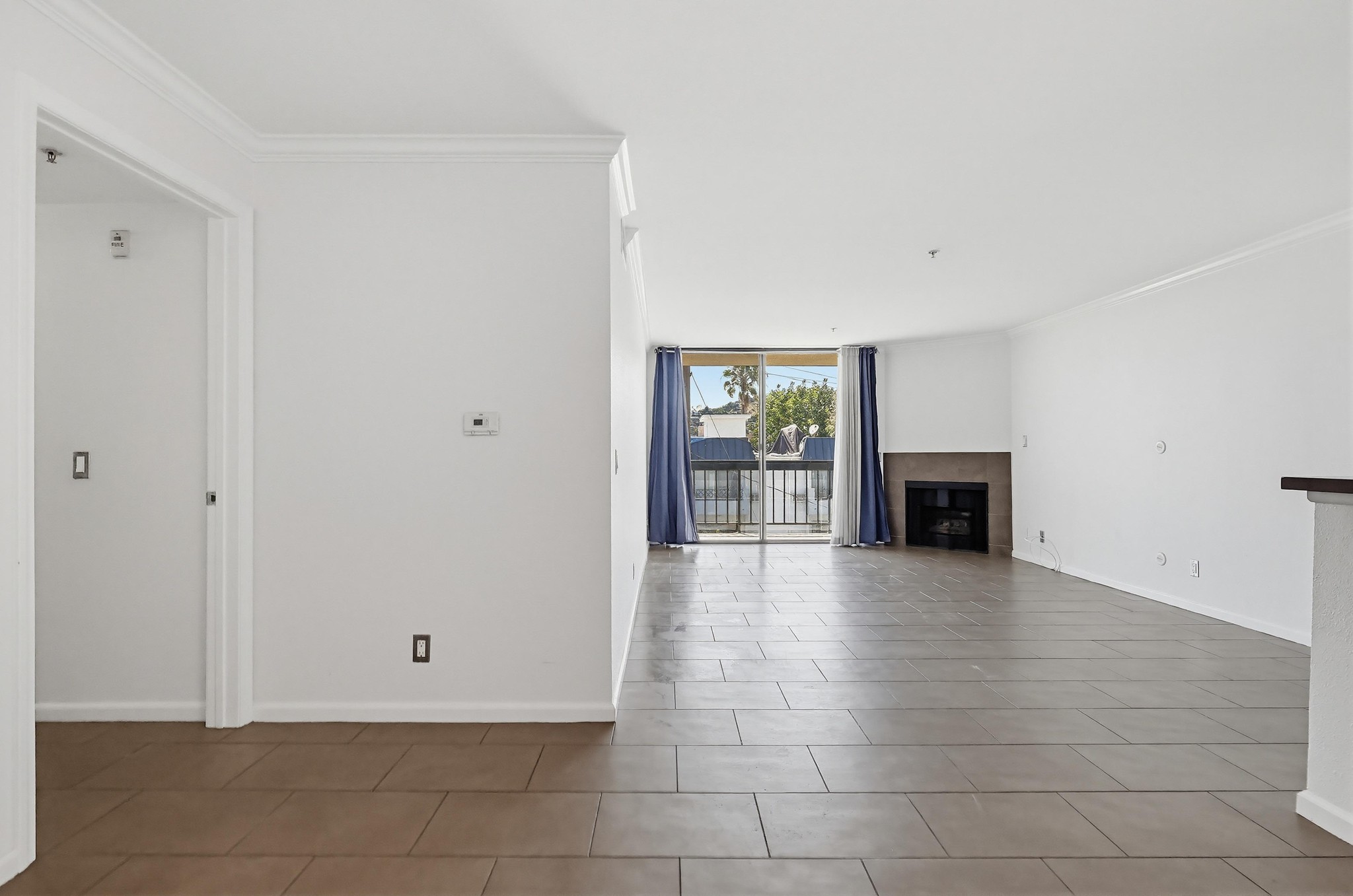 Virtual tour photo 11 of 49 for 7320 Hawthorn Ave