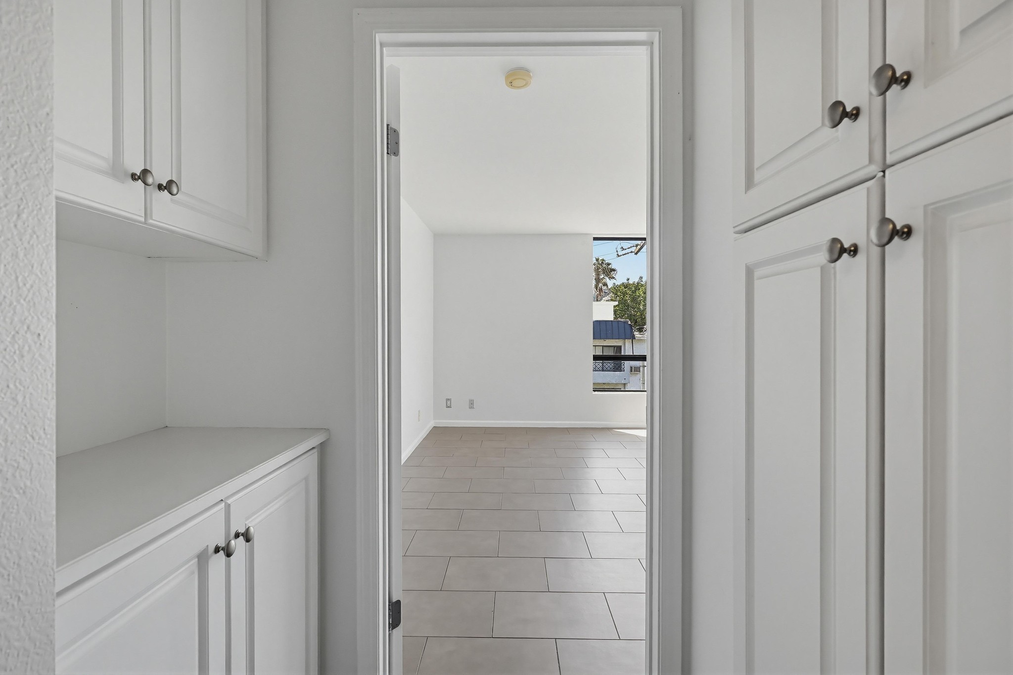 Virtual tour photo 16 of 35 for 7320 Hawthorn Ave
