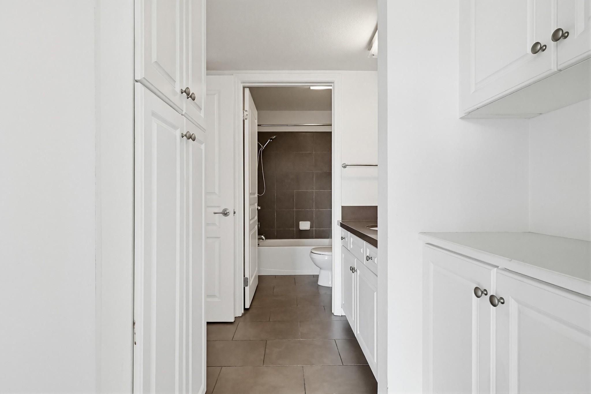 Virtual tour photo 18 of 35 for 7320 Hawthorn Ave