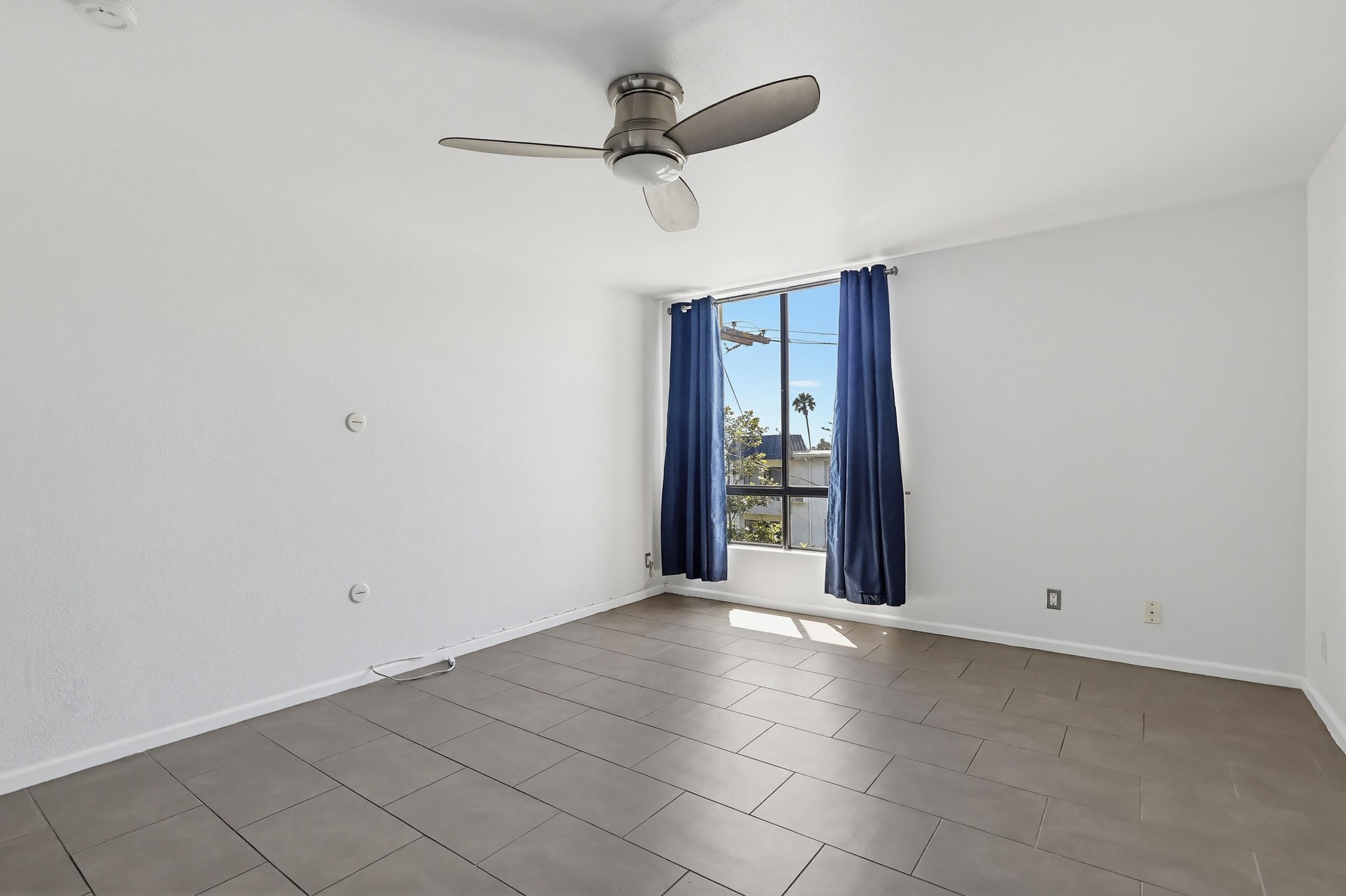 Virtual tour photo 23 of 35 for 7320 Hawthorn Ave