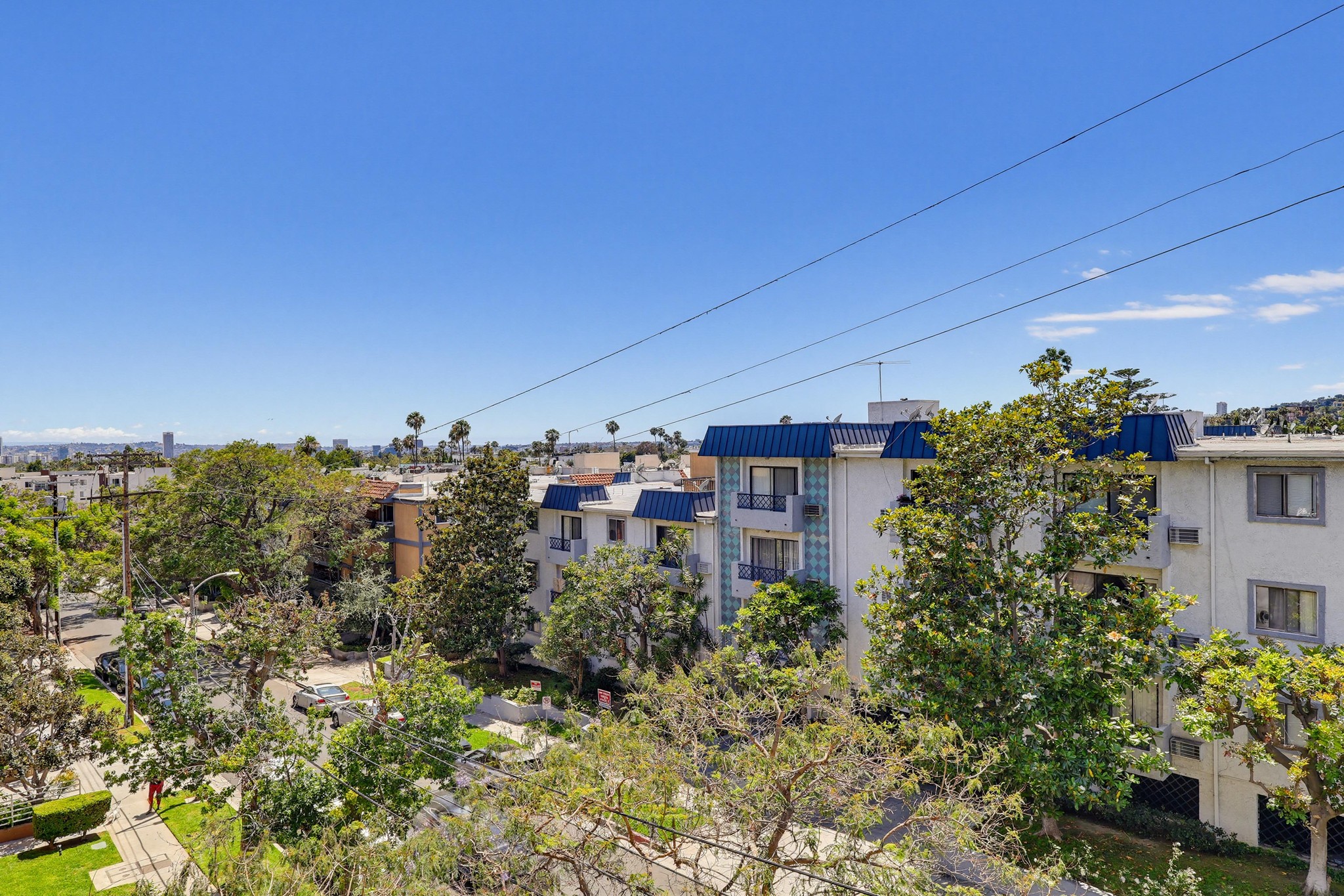 Virtual tour photo 32 of 35 for 7320 Hawthorn Ave