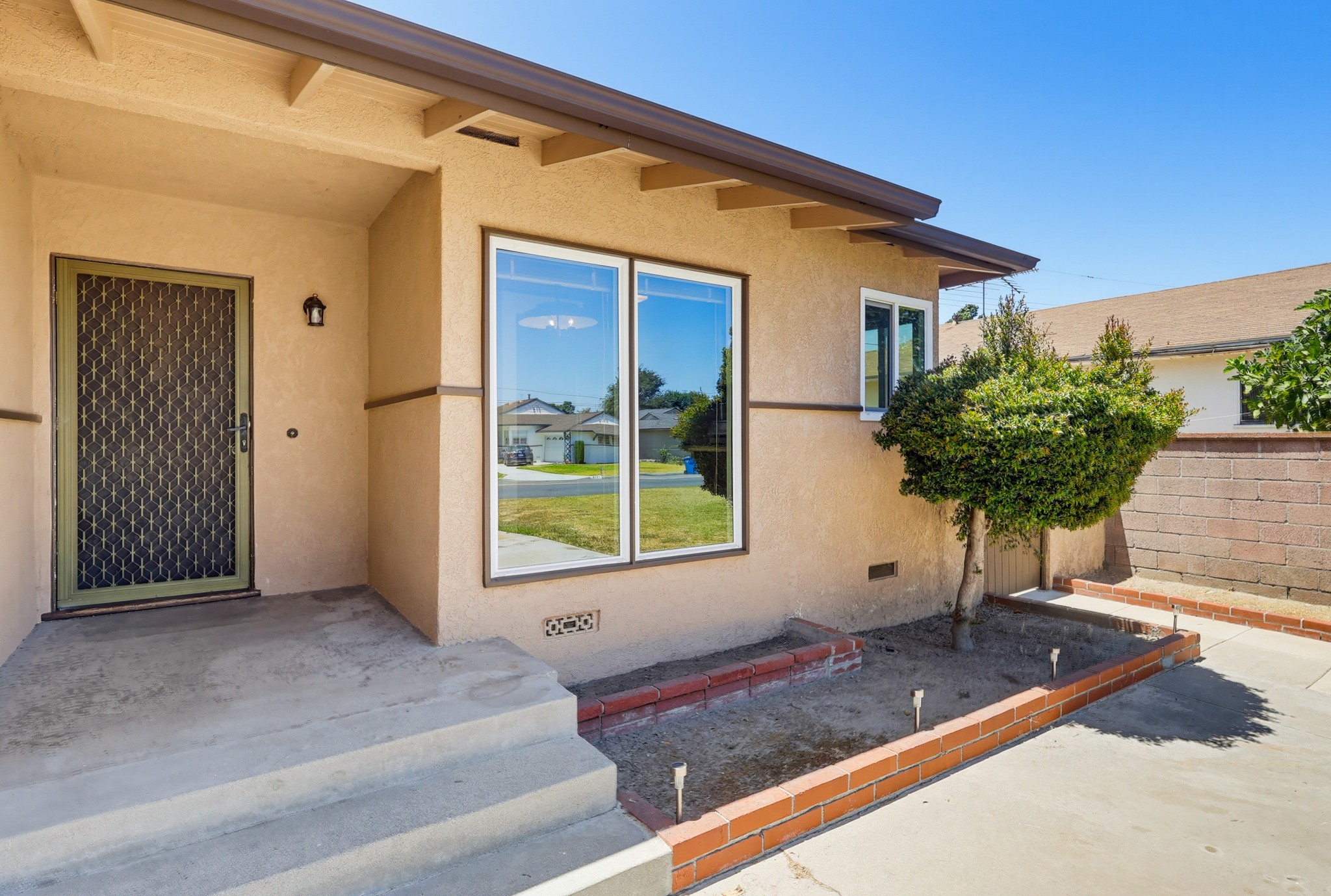 Virtual tour photo 7 of 64 for 7326 Glencliff Dr