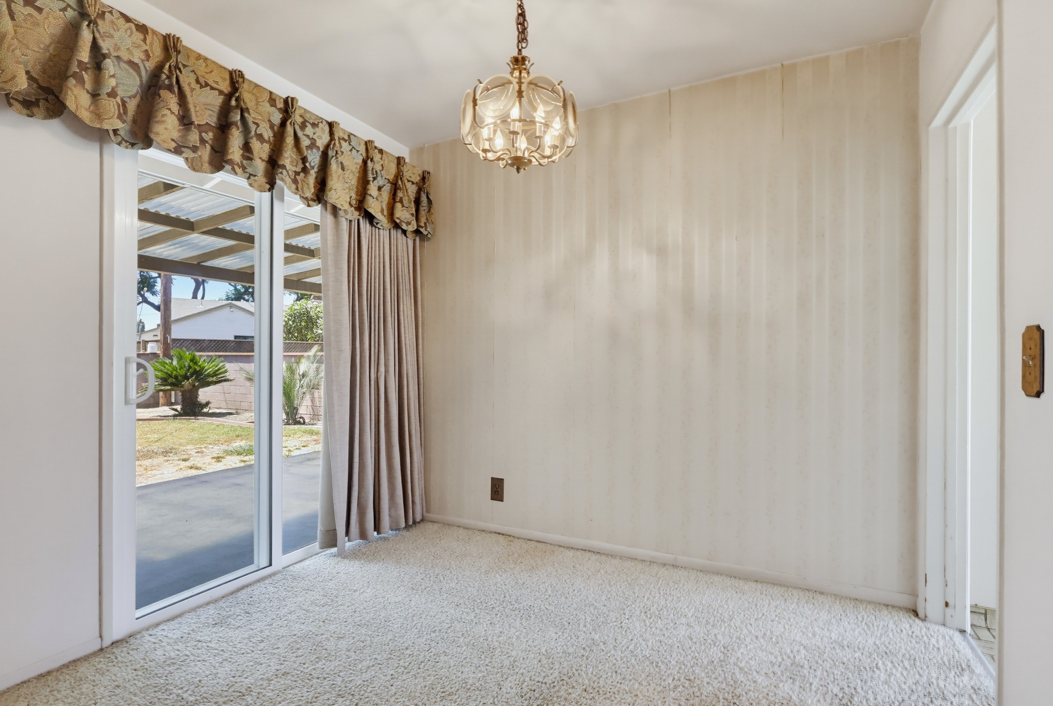 Virtual tour photo 16 of 64 for 7326 Glencliff Dr