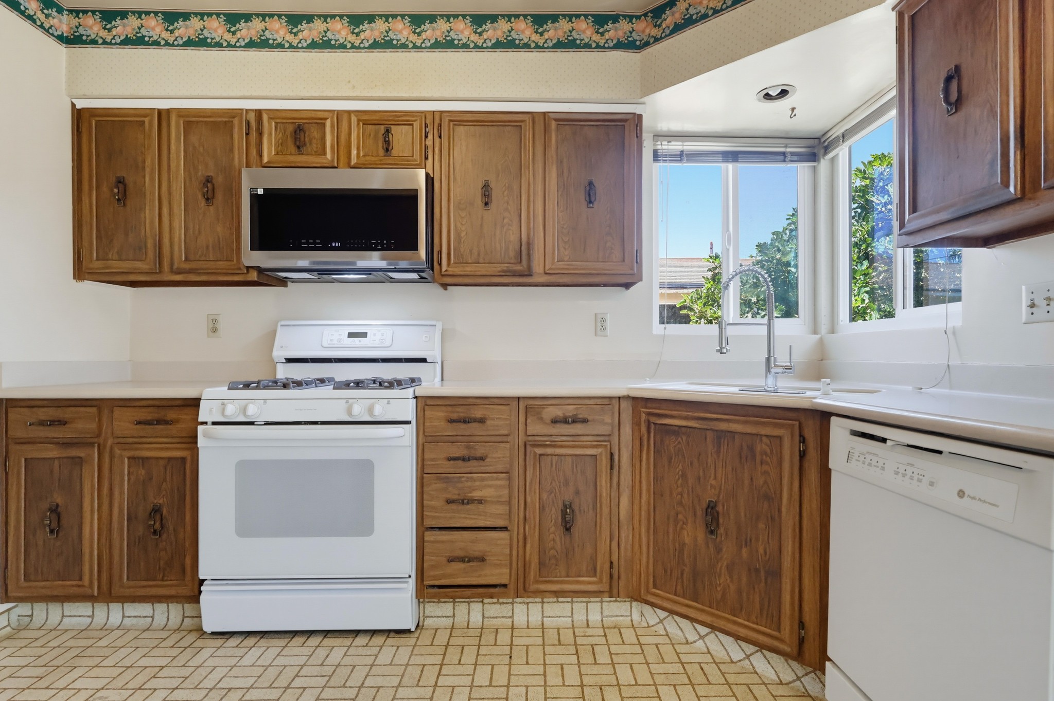 Virtual tour photo 19 of 64 for 7326 Glencliff Dr