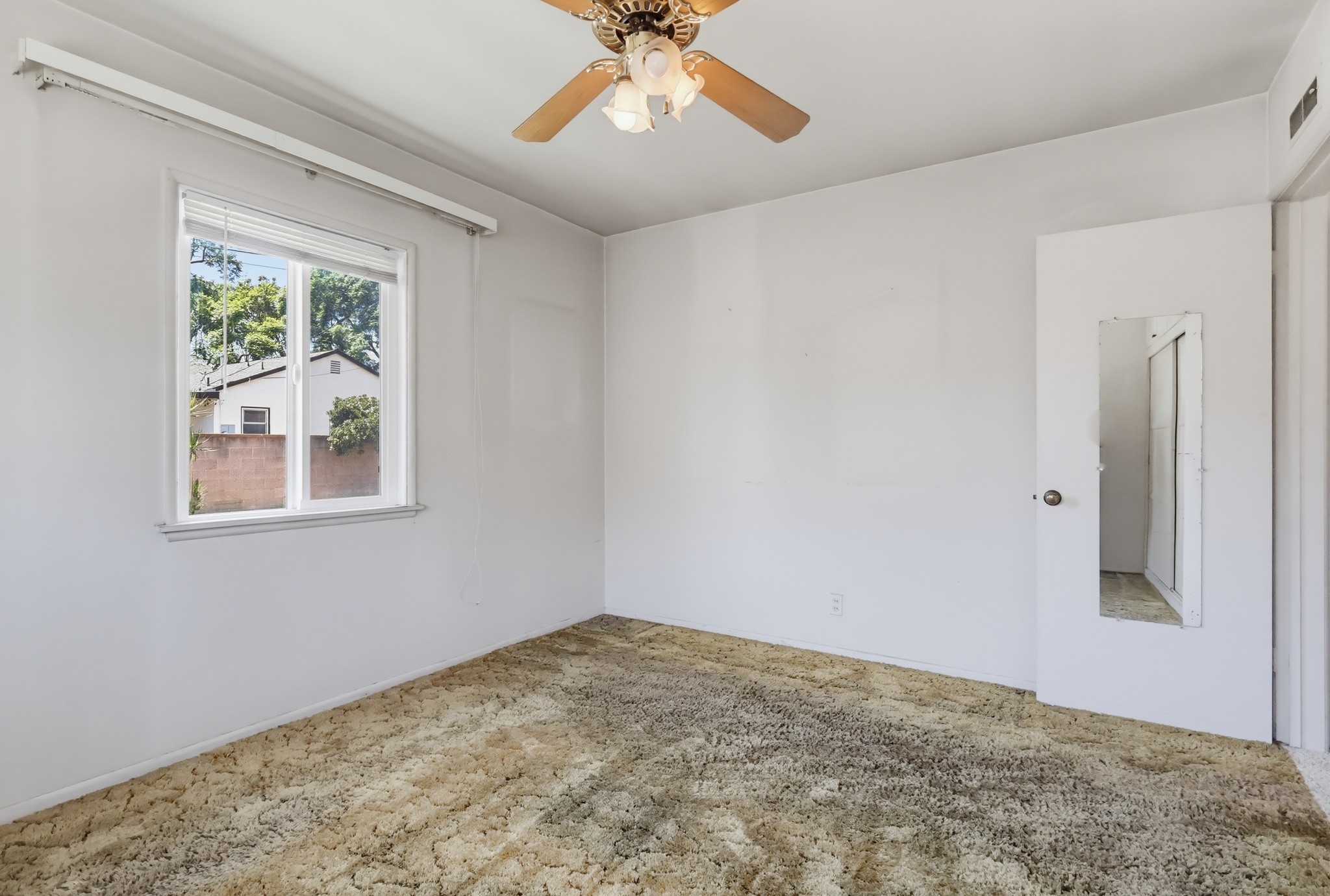 Virtual tour photo 32 of 64 for 7326 Glencliff Dr