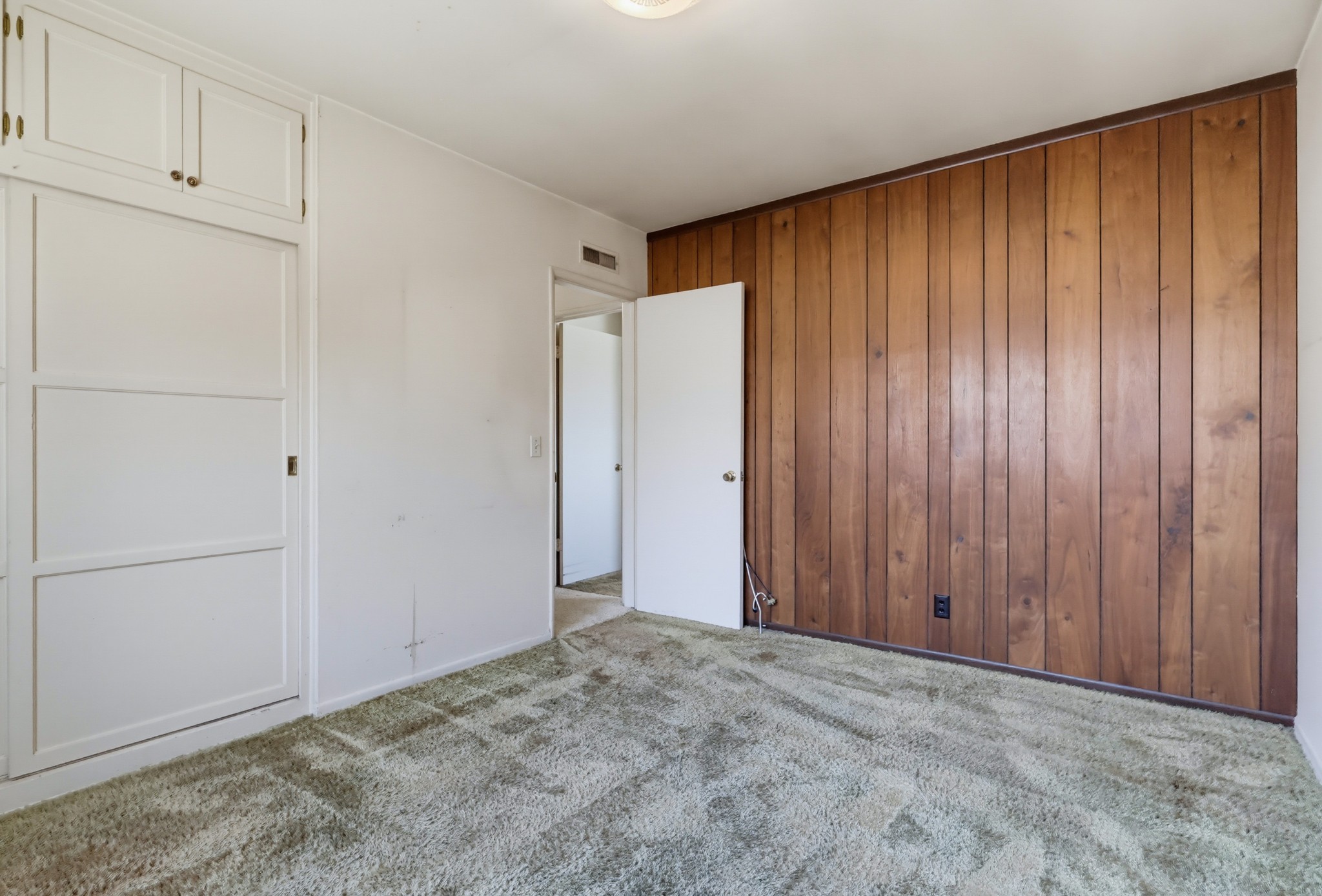 Virtual tour photo 43 of 64 for 7326 Glencliff Dr