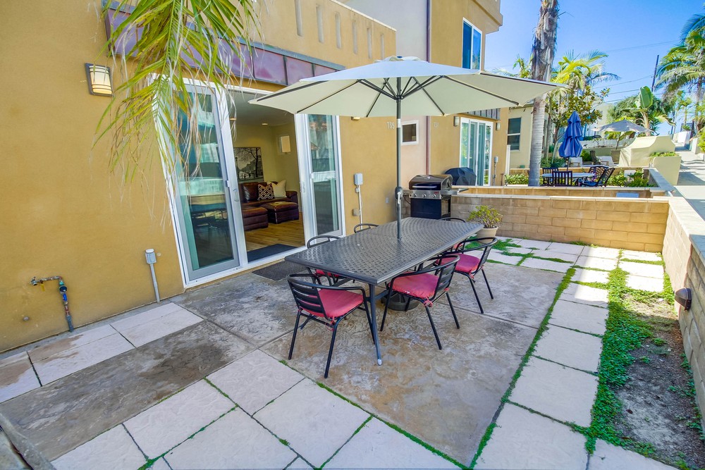 Virtual tour photo 7 of 63 for 733 Jersey Ct
