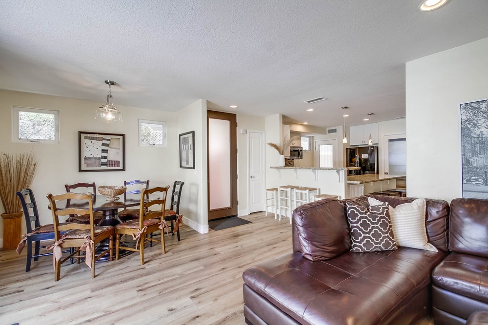 Virtual tour photo 16 of 63 for 733 Jersey Ct