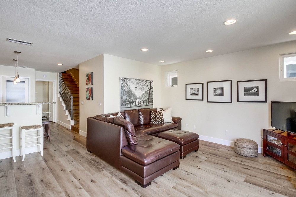Virtual tour photo 18 of 63 for 733 Jersey Ct