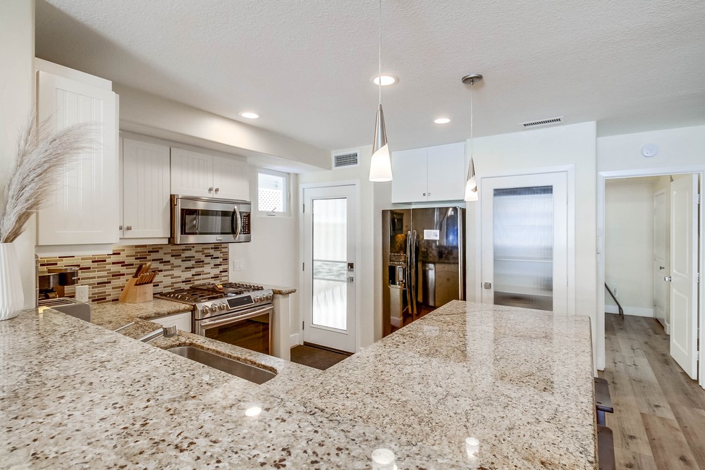 Virtual tour photo 22 of 63 for 733 Jersey Ct