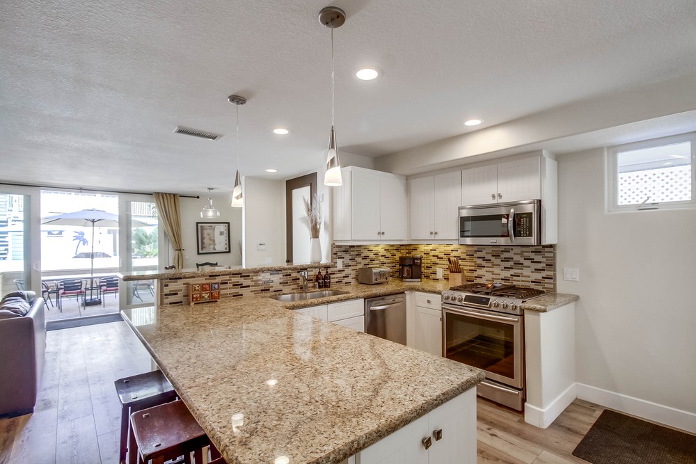 Virtual tour photo 23 of 63 for 733 Jersey Ct