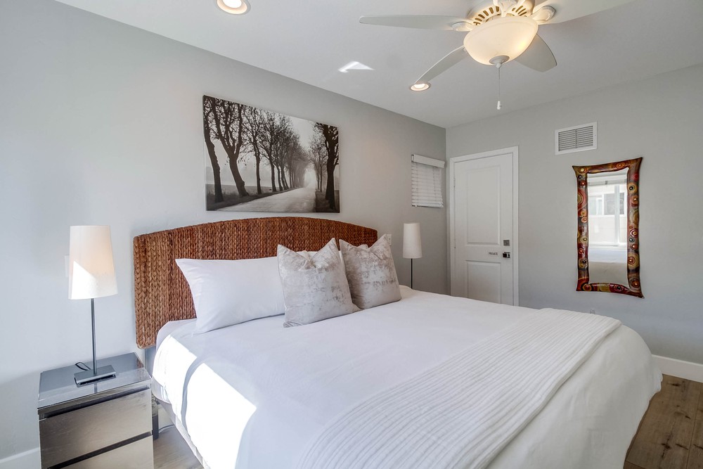 Virtual tour photo 44 of 63 for 733 Jersey Ct