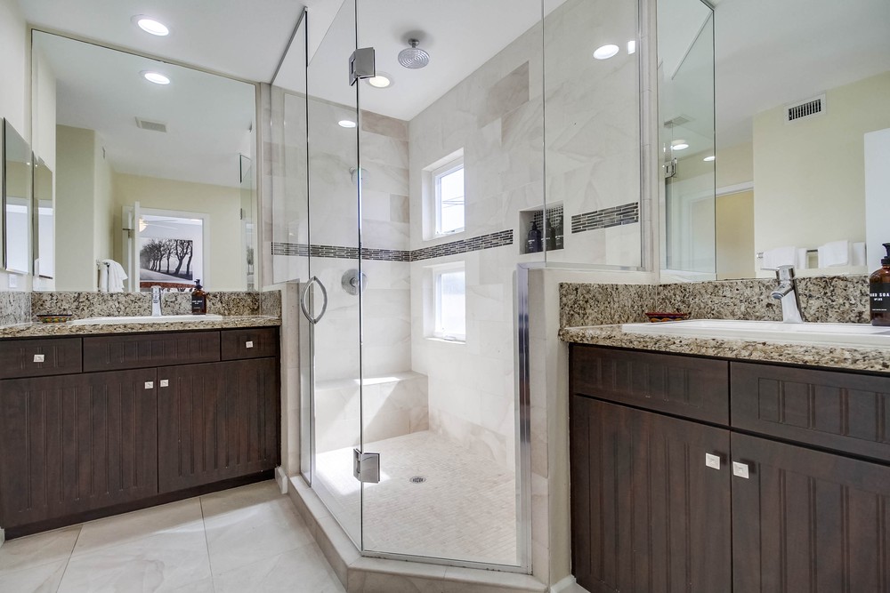 Virtual tour photo 47 of 63 for 733 Jersey Ct