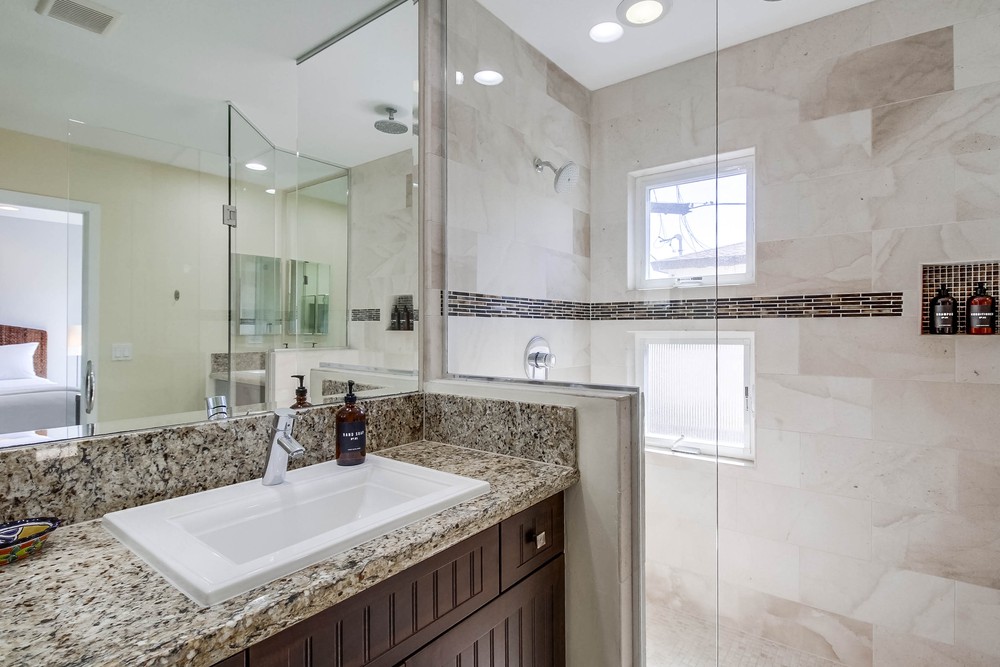 Virtual tour photo 51 of 63 for 733 Jersey Ct