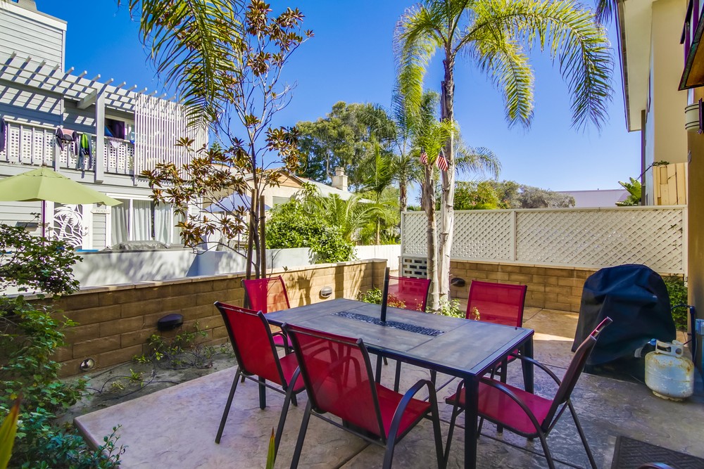 Virtual tour photo 6 of 41 for 733 Jersey Ct