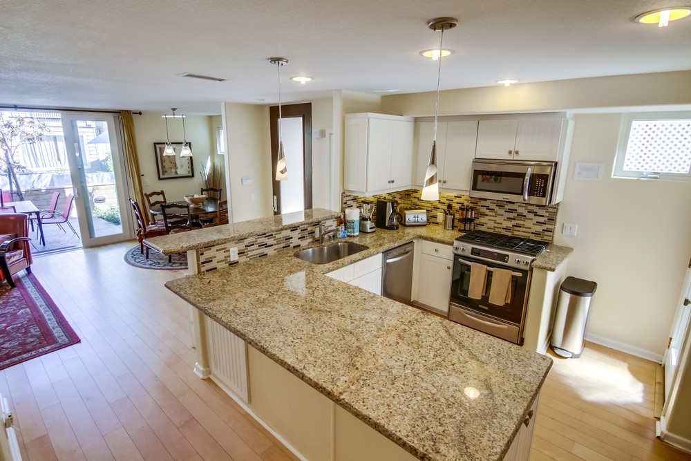 Virtual tour photo 25 of 41 for 733 Jersey Ct