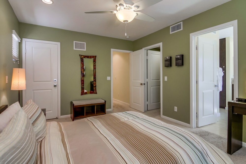 Virtual tour photo 28 of 41 for 733 Jersey Ct