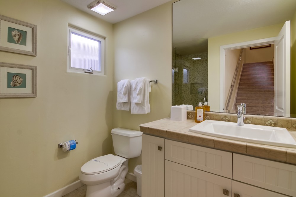 Virtual tour photo 39 of 41 for 733 Jersey Ct