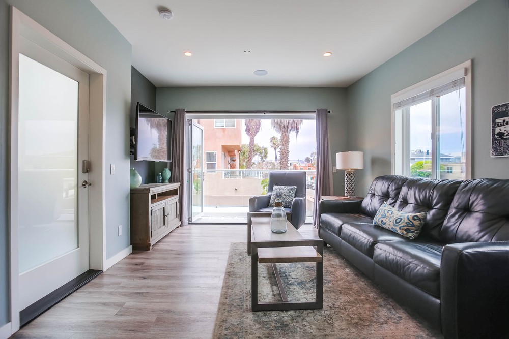 Virtual tour photo 9 of 57 for 733 Salem Ct