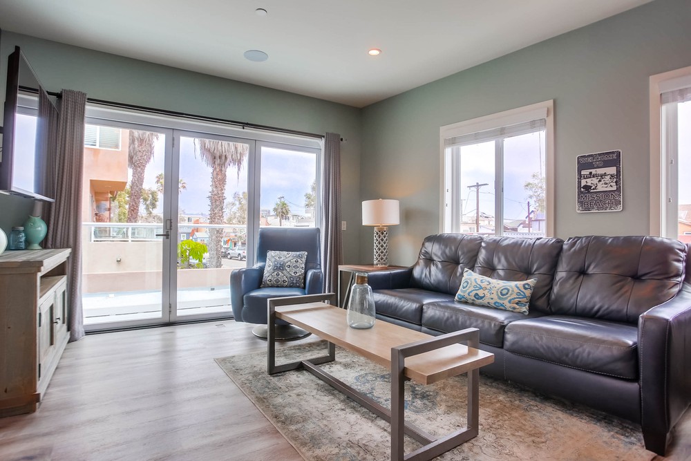 Virtual tour photo 12 of 57 for 733 Salem Ct