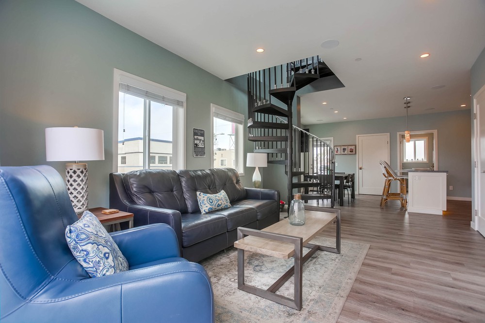 Virtual tour photo 13 of 57 for 733 Salem Ct