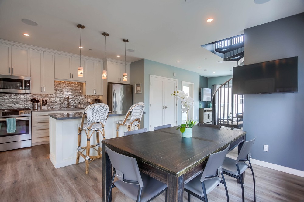 Virtual tour photo 19 of 57 for 733 Salem Ct