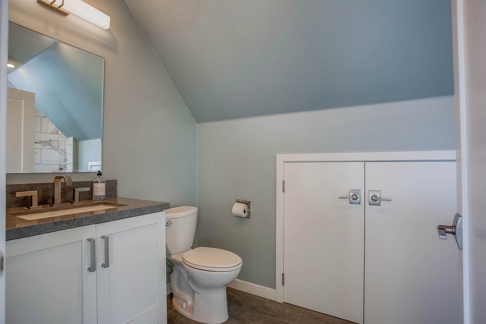 Virtual tour photo 39 of 57 for 733 Salem Ct