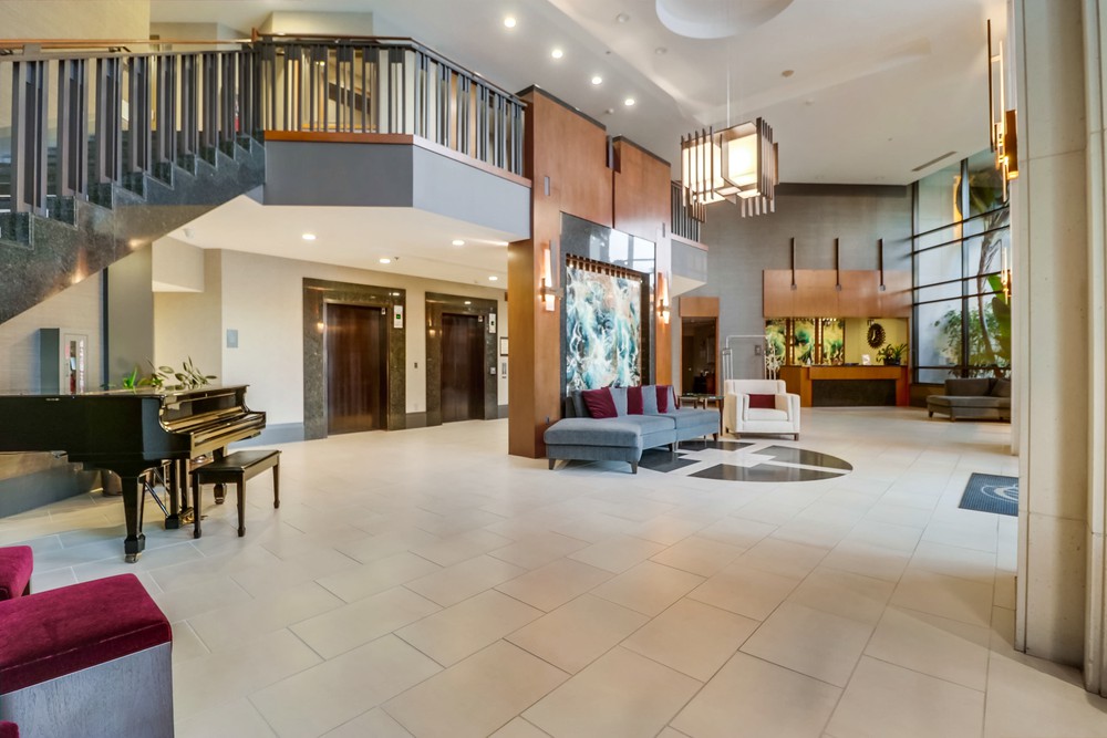 Virtual tour photo 17 of 93 for 733 W G St