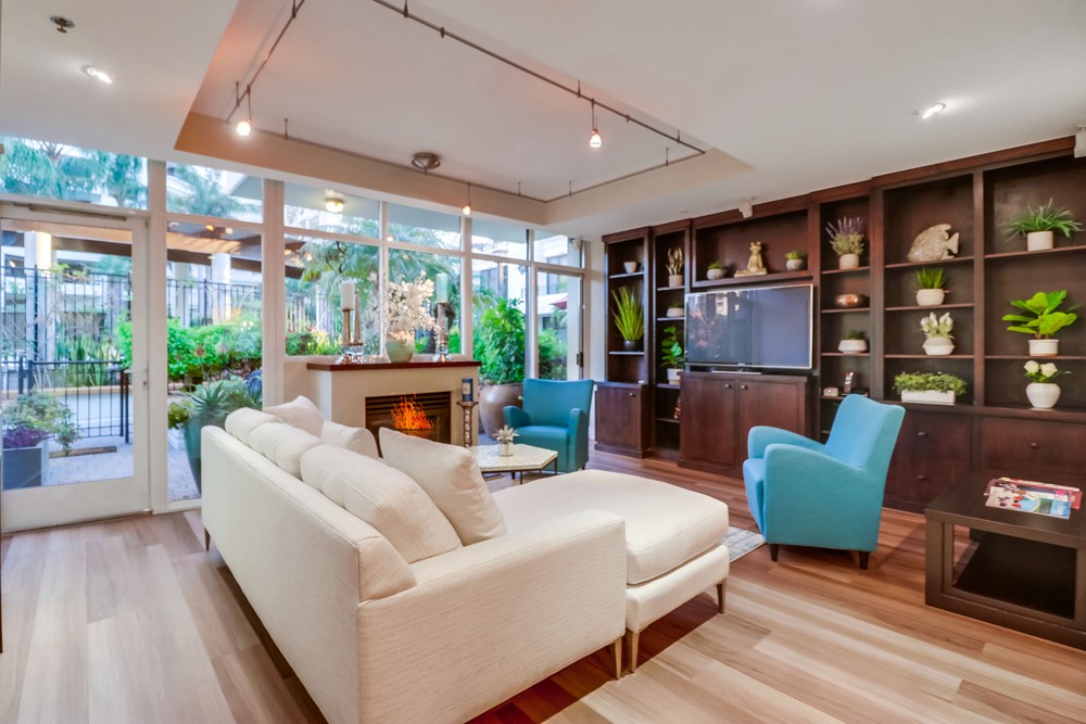 Virtual tour photo 19 of 93 for 733 W G St