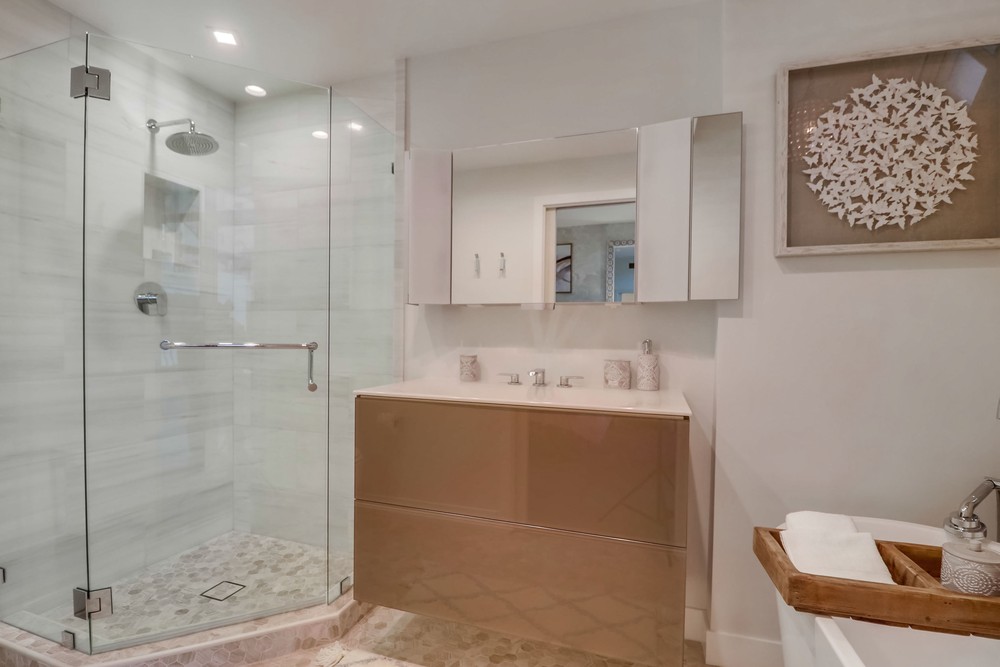 Virtual tour photo 51 of 93 for 733 W G St