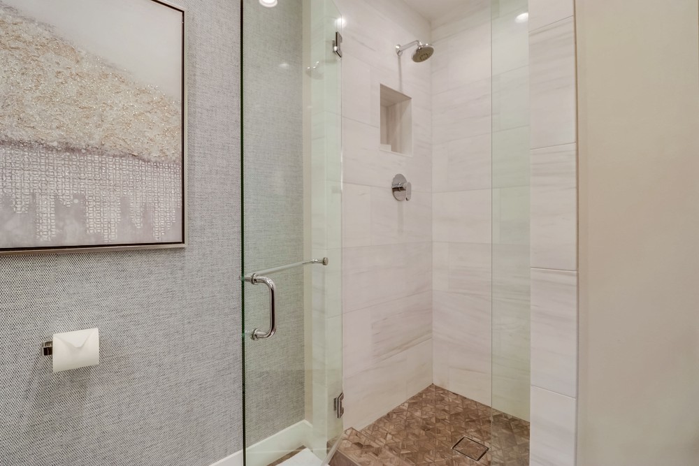 Virtual tour photo 57 of 93 for 733 W G St