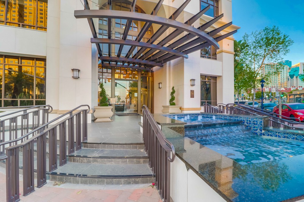 Virtual tour photo 61 of 93 for 733 W G St