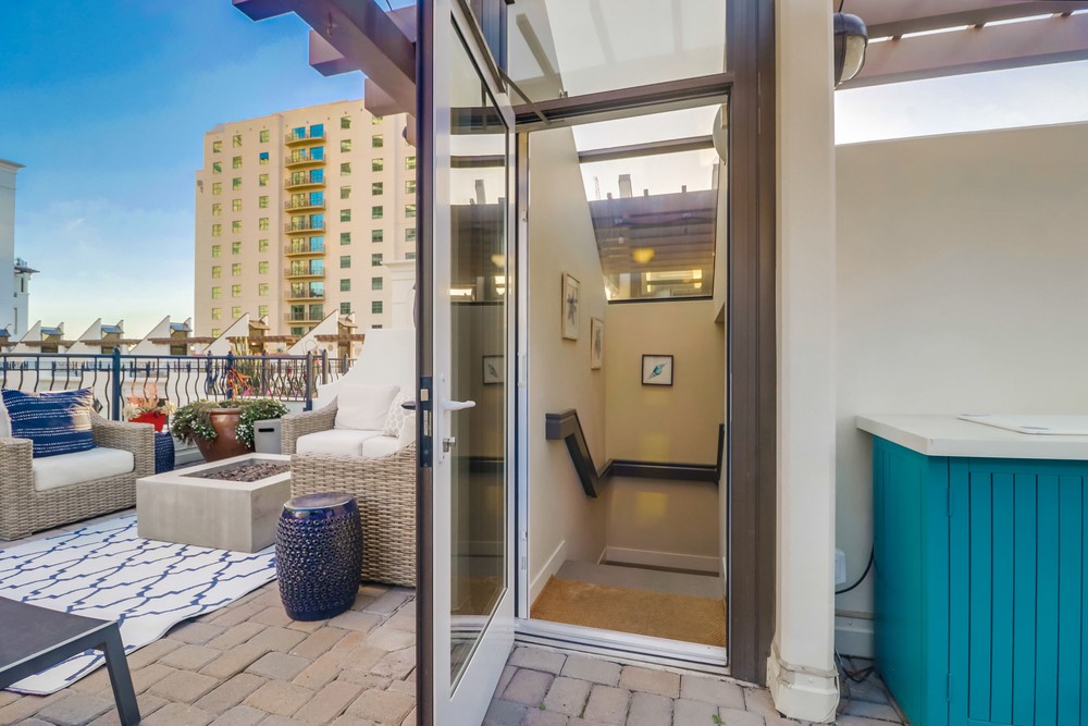 Virtual tour photo 93 of 93 for 733 W G St