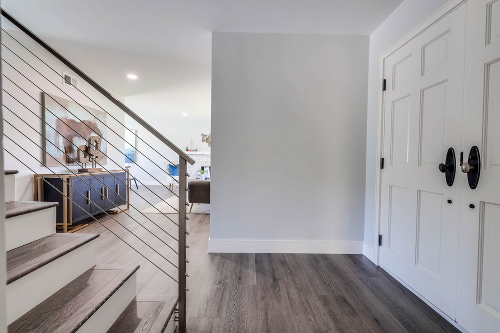 Virtual tour photo 6 of 52 for 7338 Turnford Dr
