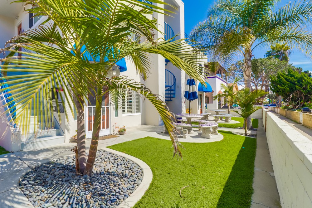 Virtual tour photo 5 of 47 for 734 Ensenada Ct
