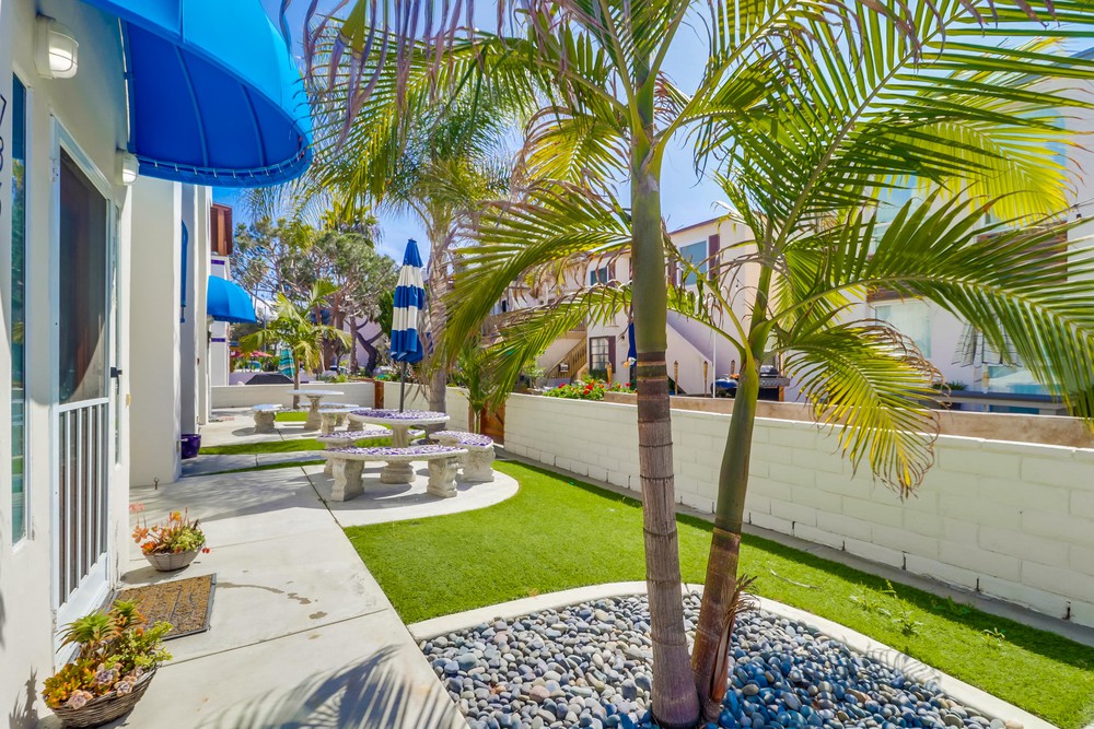 Virtual tour photo 6 of 47 for 734 Ensenada Ct