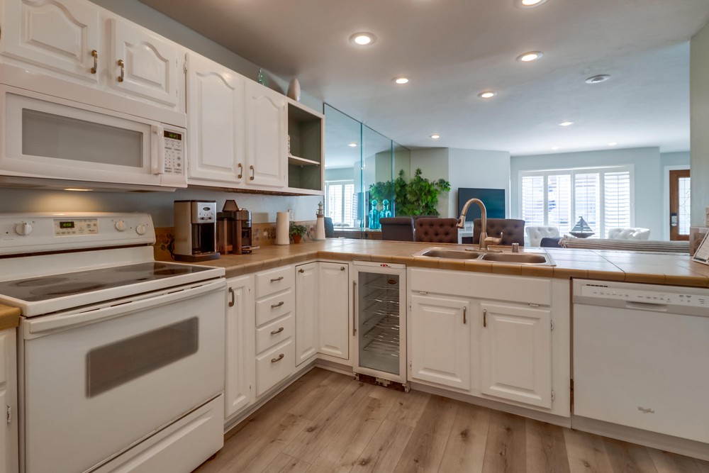 Virtual tour photo 19 of 47 for 734 Ensenada Ct