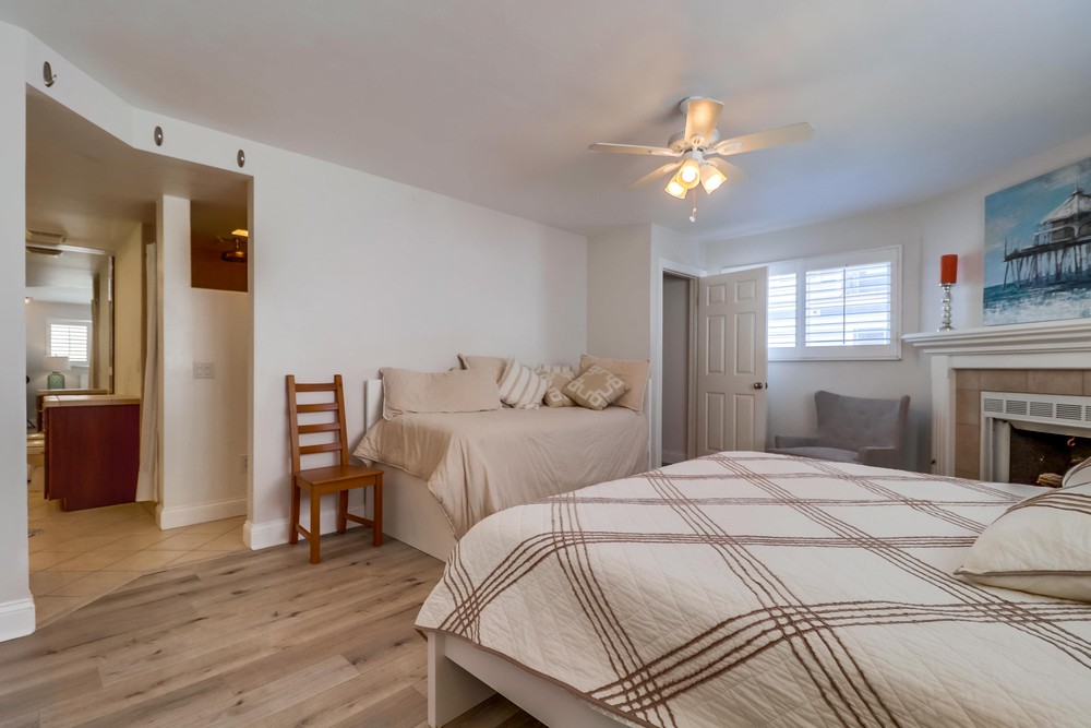 Virtual tour photo 26 of 47 for 734 Ensenada Ct