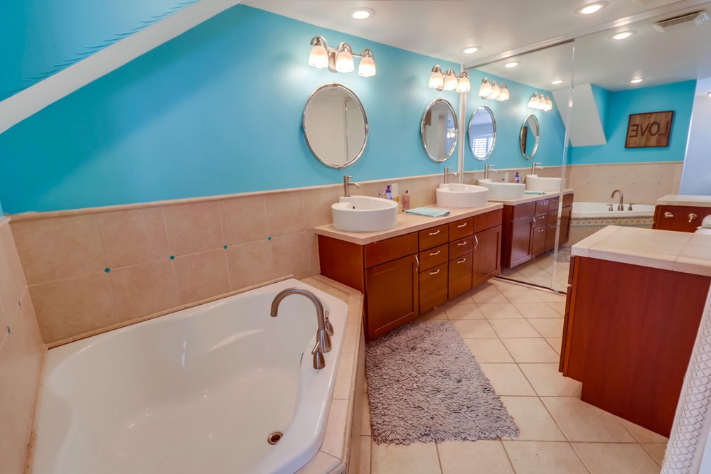 Virtual tour photo 29 of 47 for 734 Ensenada Ct