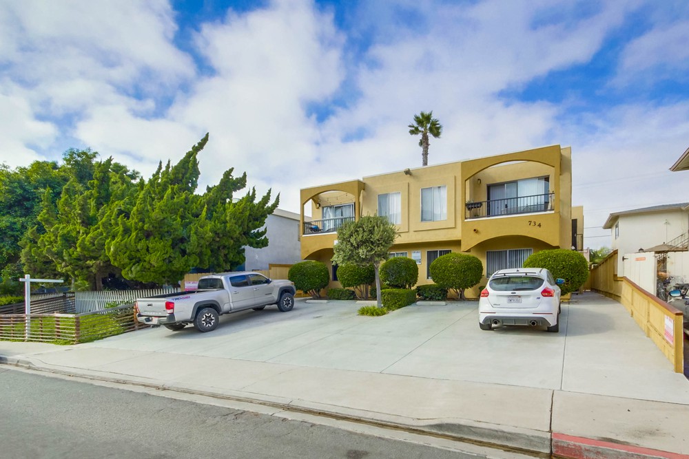 Virtual tour photo 1 of 29 for 734 Sapphire St #3